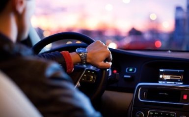 Автомат чи механіка: МВС ввело нові правила щодо видачі посвідчень водія