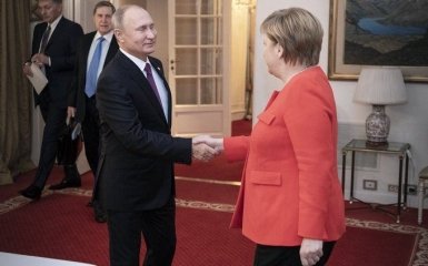 Переговори на саміті G20: Меркель висунула жорстку вимогу Путіну