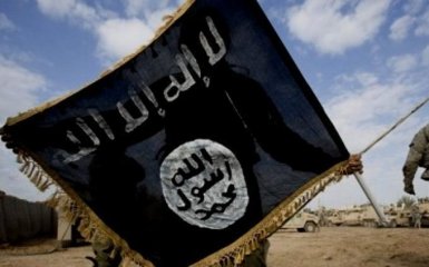 Бойовики ІДІЛ атакували військову базу США: з'явилося відео