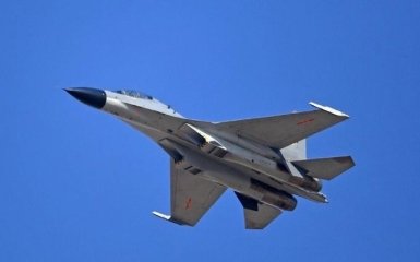 Китай направил военные самолеты в зону ПВО Тайваня