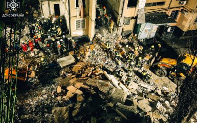 Дрон армии РФ атаковал дом в Одессе