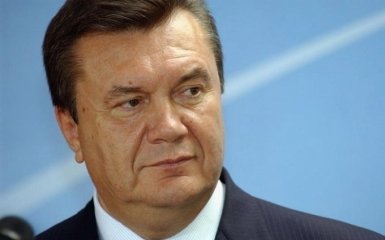 Янукович в течение года после бегства из страны получал 15 тыс. грн пенсии - СМИ