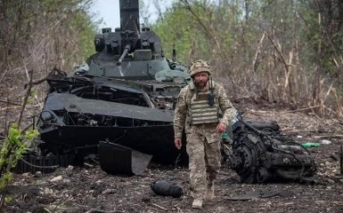 ЗСУ відбили сім ворожих атак і знищили десять танків на Донбасі