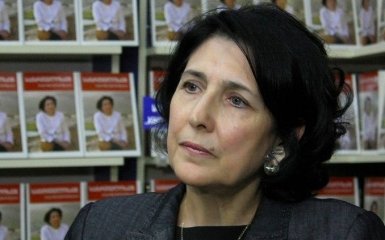 Президент Грузии срочно обратилась к Кремлю