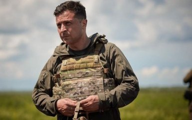 Зеленский провел массовые увольнения в руководстве ВСУ и ООС