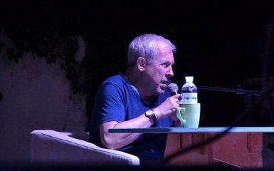 Лекція Макаревича в Одесі переросла в сутичку: з'явилися фото та відео