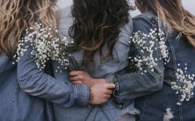 В Дії завершился опрос о выходном 8 марта. Известны результаты