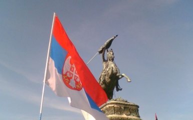 Глави Сербії та Косово вперше публічно заявили про готовність змінити кордони