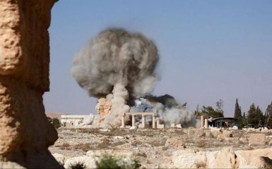 Чем русские лучше ИГИЛ? Путинский журналист вызвал гнев постом про Пальмиру