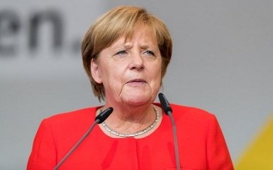 Потом будет поздно: в Бундестаге призвали Меркель жестко надавить на Путина