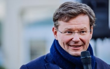 Заступник Саакашвілі оголосив про відставку і поскаржився на український закон