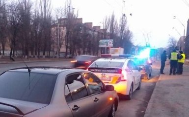 У Києві історія з гонитвою за п'яним на Mercedes отримала несподіване продовження: з'явилися фото і деталі