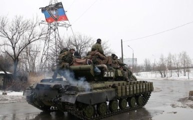 Стали известны зарплаты боевиков на Донбассе
