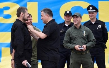 Фото с Аваковым и скандальным нардепом взорвало соцсети