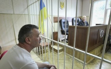 За пойманного на поборах замминистра внесли огромный залог