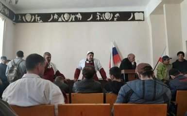 Масові затримання у Сімферополі: з'явилися подробиці