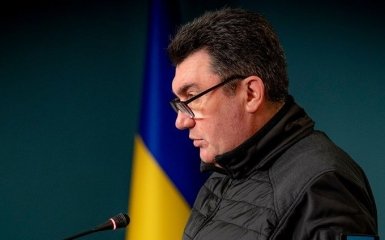 Данілов попередив українців про новий складний період у війні