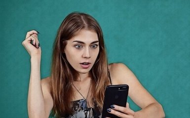 Facebook попереджає користувачів про блокування за відмову від антифейка