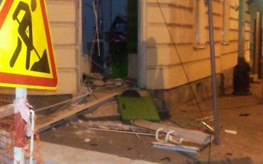 У Львові пролунав вибух: з'явилися фото з місця інциденту