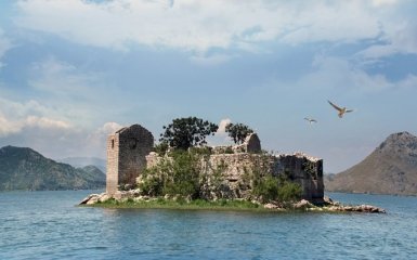 Папа, убей всех рыбок: сеть позабавил новый рассказ о российских туристах за границей