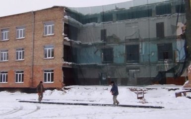 Рухнувшая школа под Киевом: история получила шокирующее продолжение