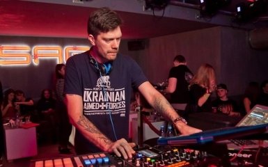 У Києві відомого бійця АТО не пустили в бар через форму: з'явилося відео