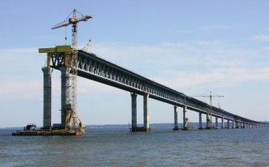 Строительство Керченского моста: оккупанты заявили о завершении важного этапа