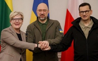 Украина, Польша и Литва призвали мир признать общей целью освобождения всей Украины