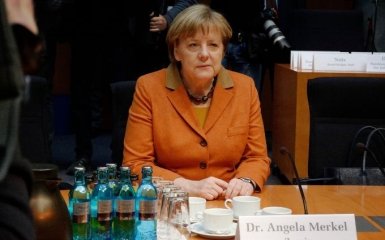 Шмыгаль заявил о срочных переговорах с Меркель - что случилось