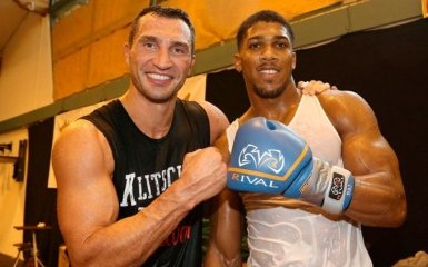 Кличко - Джошуа: прогноз букмекеров на бой