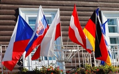 Чехія закликає країни ЄС негайно вислати дипломатів РФ