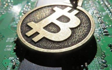 Інтернет-гігант Google видаляє усі розширення для майнінгу криптовалют