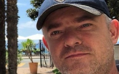 "Умирал в луже крови": неизвестный жестоко убил сына украинского политика