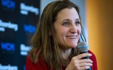 Украинка стала главой МИД Канады: появились поздравления Порошенко