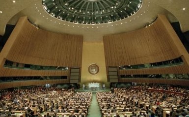 Генасамблея ООН терміново збирається на спецсесію