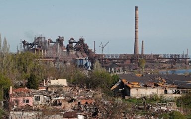 Полк "Азов" спростував заяви росіян про "капітуляцію" з білим прапором