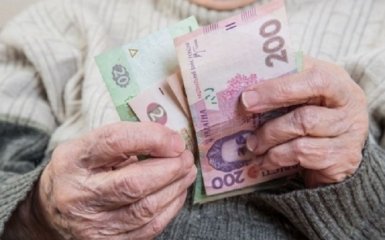 Названы главные причины того, что в ДНР-ЛНР нет украинских пенсий: опубликовано видео