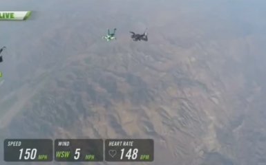 Американец потряс мир рекордным прыжком без парашюта: появилось видео