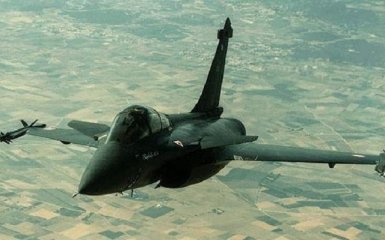 Британські винищувачі вперше завдали точкових авіаударів по позиціях ІДІЛ
