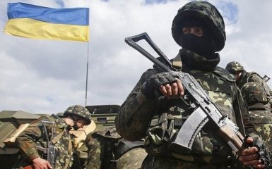 Знову втрати на Донбасі: у Порошенка озвучили цифри
