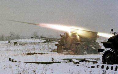 На позициях боевиков на Донбассе появились установки "Град" и САУ