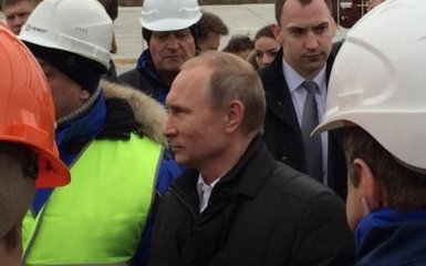 Путін в Криму побував на будівництві і вирішив когось повісити: з'явилися фото