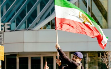 Протести в Ірані - останні подробиці та відео