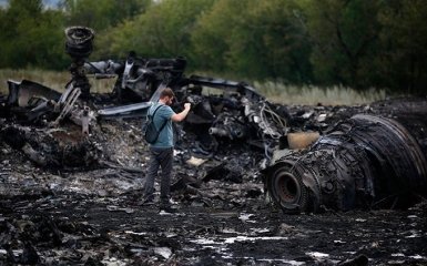 Родственники пассажиров "Боинга", погибшего на Донбассе, выступили с заявлением