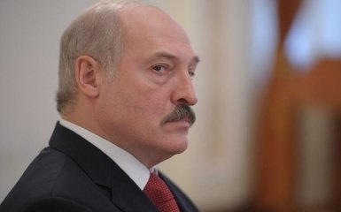 Лукашенко стало плохо на параде в Москве — фото