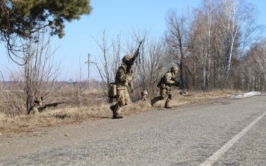 Український військовий пожертвував життям та підірвав міст у Генічеську