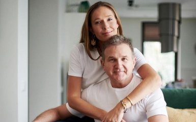 Складні часи переживемо разом. Катя Осадча та Юрій Горбунов святкують річницю шлюбу