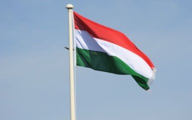 Венгрия будет блокировать движение Украины в ЕС из-за закона об образовании