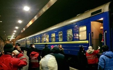 Сеть взбудоражило массовое отравление детей под Киевом: появились фото