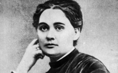 Google зробив своїм "обличчям" українську письменницю: соцмережі в захваті